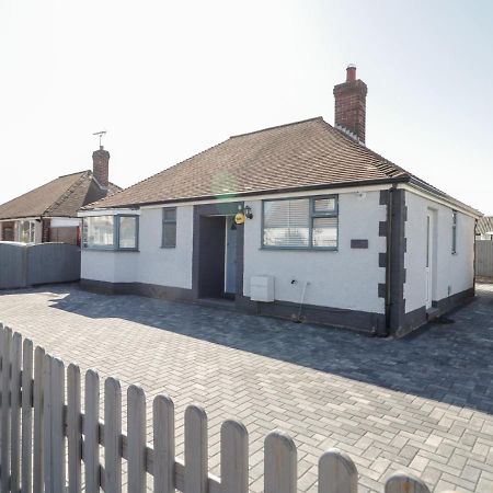 Villa Seaside Retreat Prestatyn Exterior foto